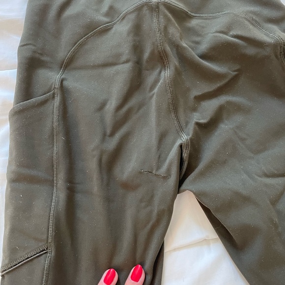 Lululemon Speed Up Tight "25 - Picture 5 of 5